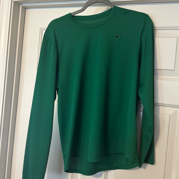 Nike long sleeve - Picture 1 of 3